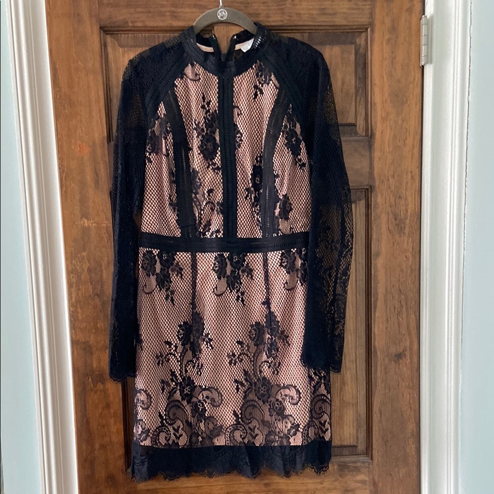 Ryse The Label  Elegant Black Lace Dress Overlay Size XLg fits more like a (L)